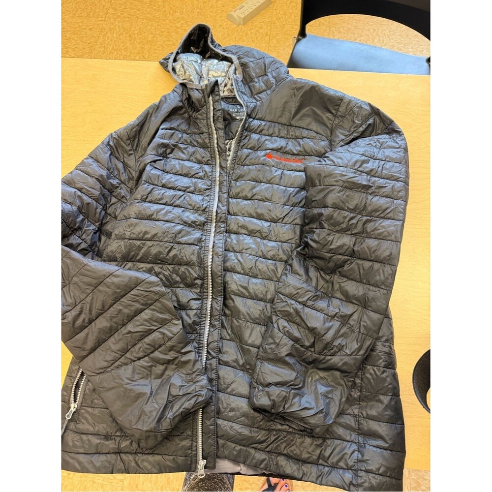 Elevate Men's Quilted Hooded Jacket in Black